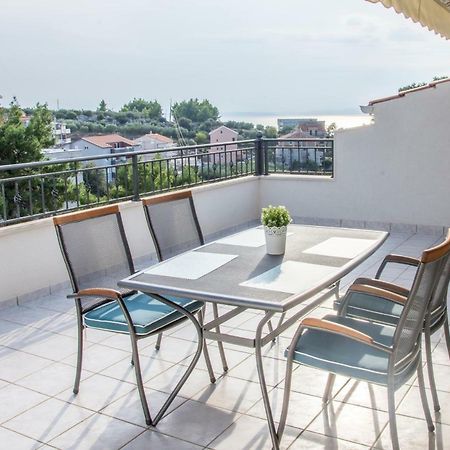 Relax Inn Podstrana Exterior photo